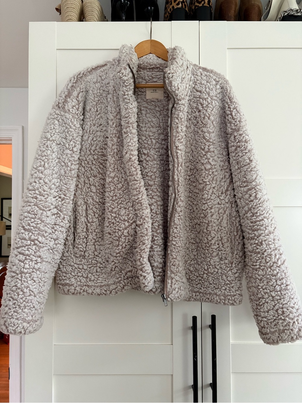 Thread & Supply Plush Teddy Jacket in Light Beige/White